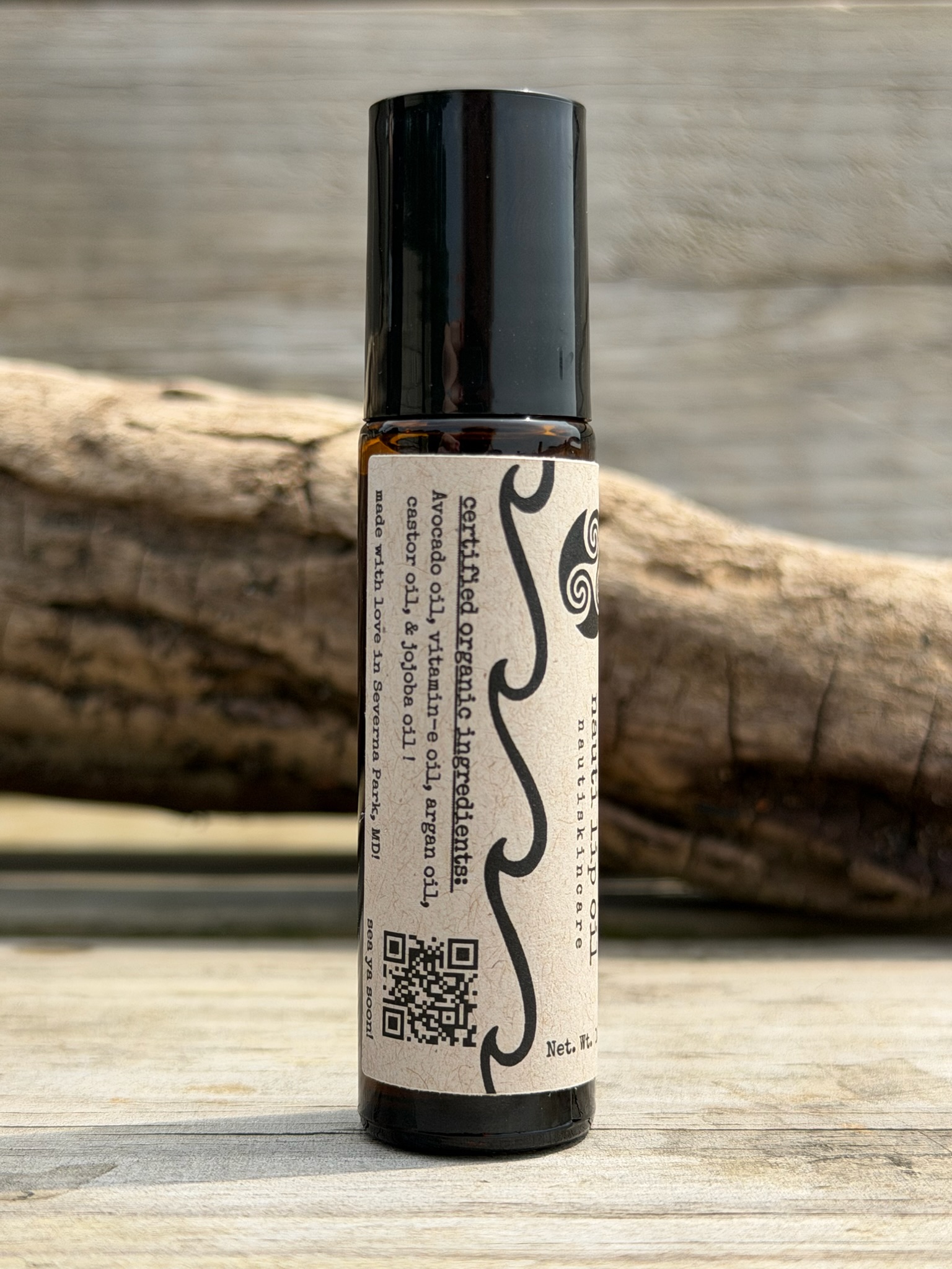 Nauti Lip Oil — certified organic ingredients label